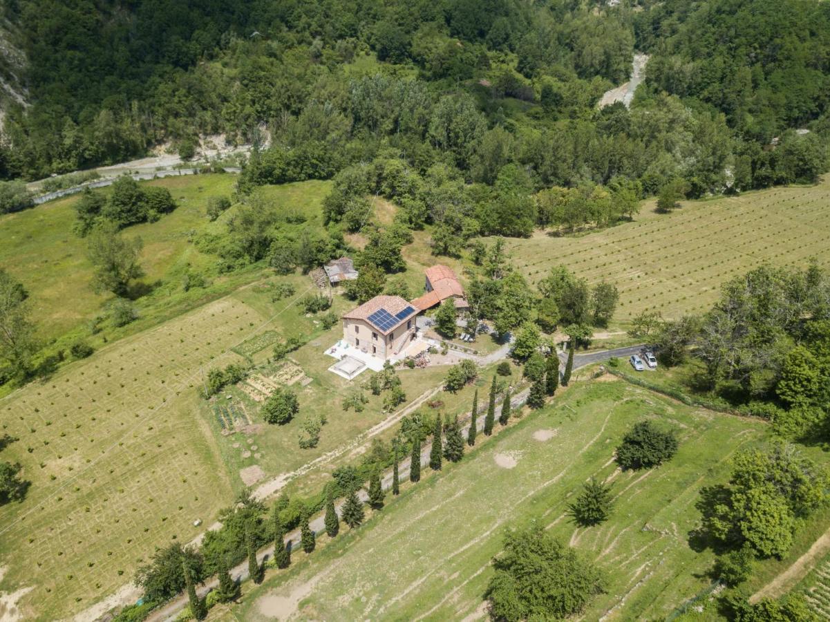 Podere Groppini Fivizzano Dış mekan fotoğraf